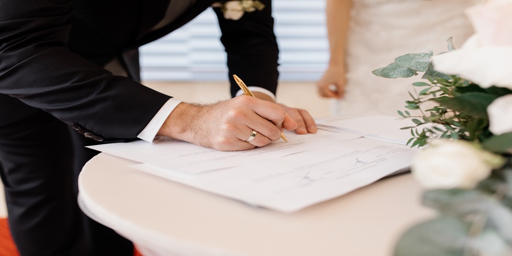 Demystifying Marriage Contracts: A Comprehensive Guide to Understanding the Intricacies of Protecting Your Union
